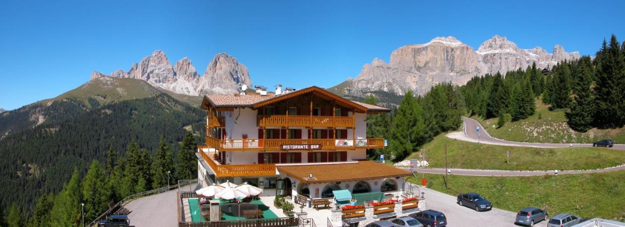 Hotel Bellavista Canazei Exterior foto
